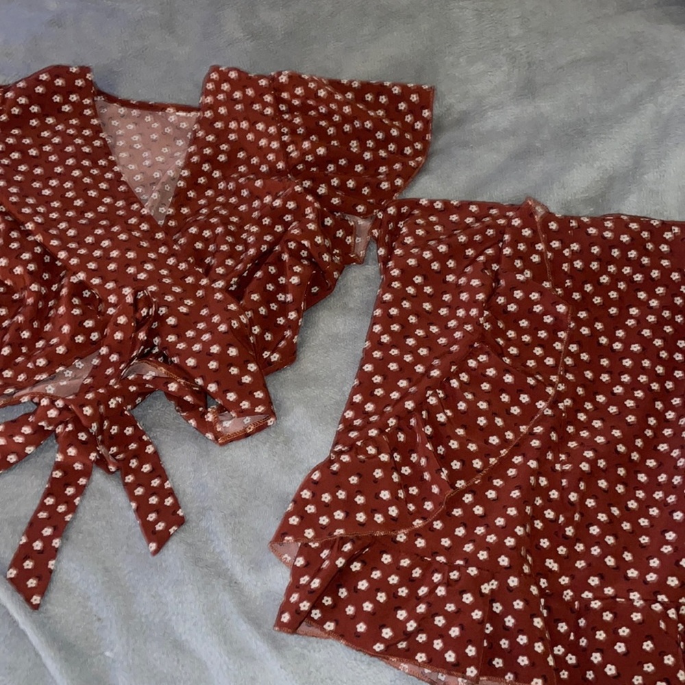 Two piece floral set